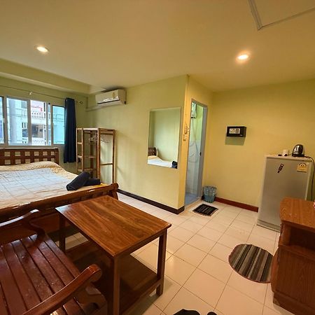 Bambus Motel Bãi biển Jomtien Ngoại thất bức ảnh