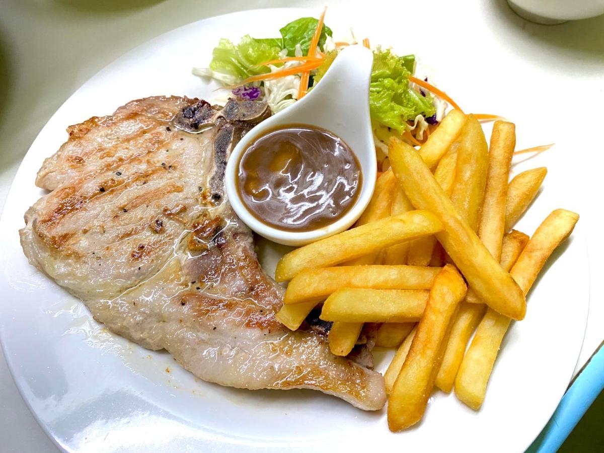 Bambus Motel Bãi biển Jomtien Ngoại thất bức ảnh
