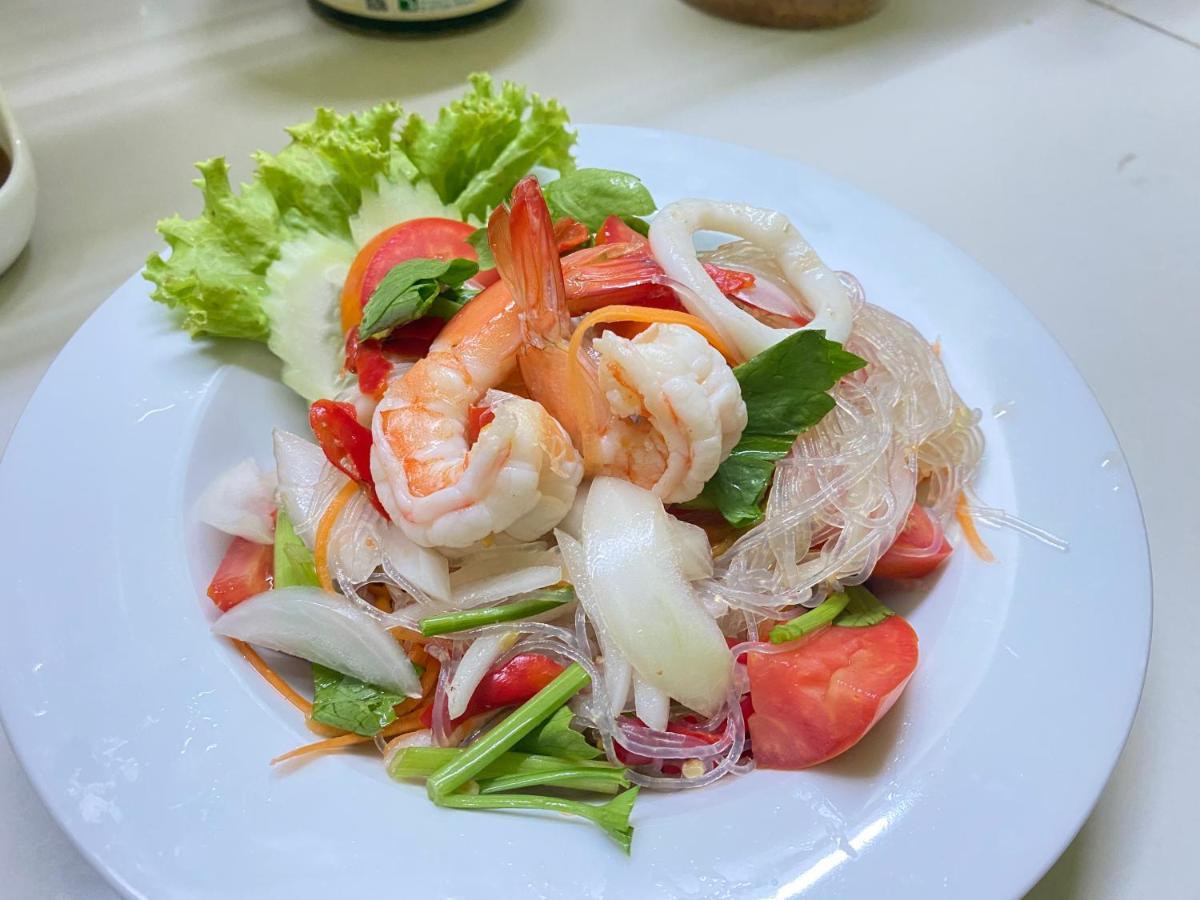 Bambus Motel Bãi biển Jomtien Ngoại thất bức ảnh