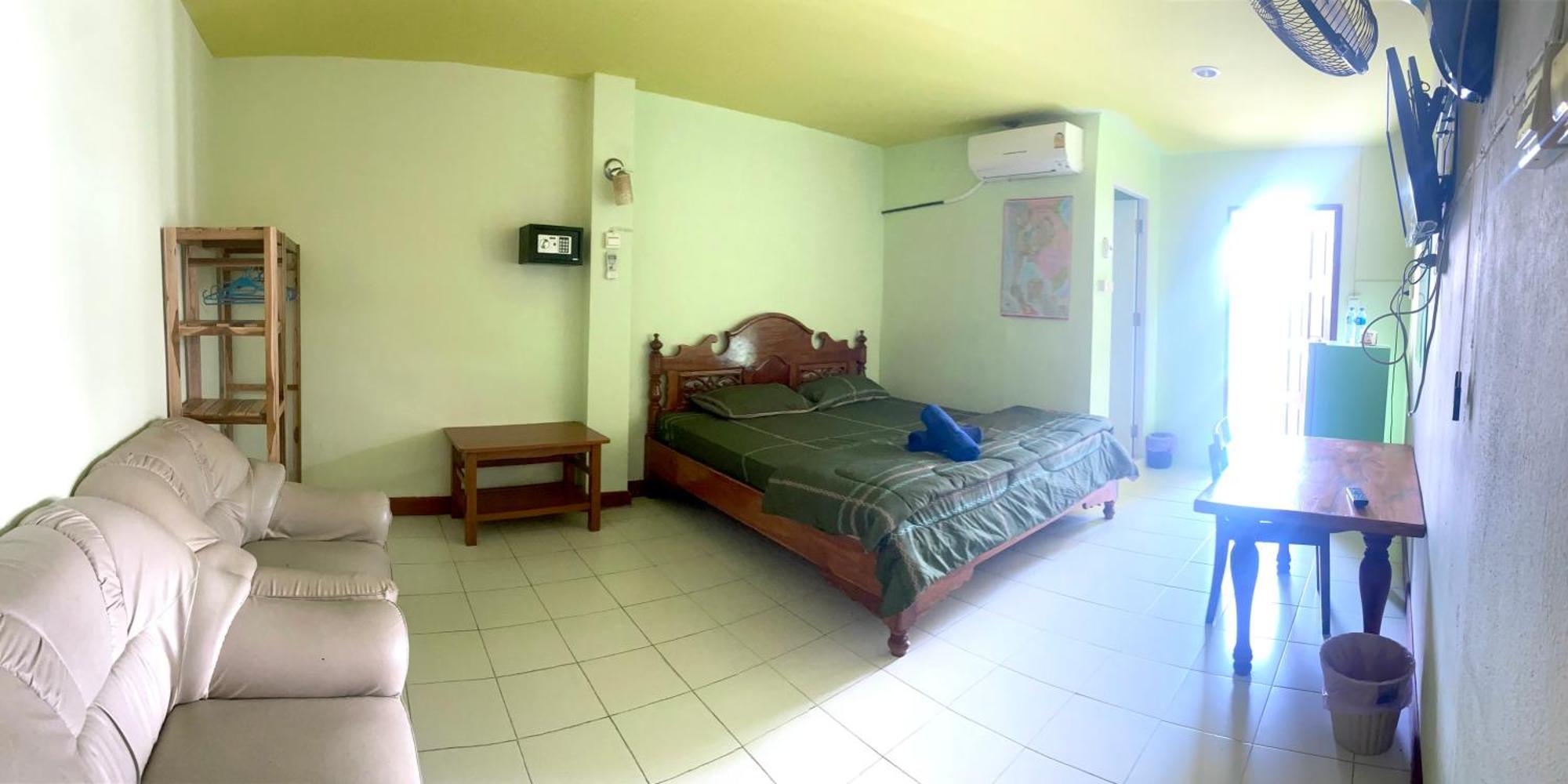 Bambus Motel Bãi biển Jomtien Ngoại thất bức ảnh