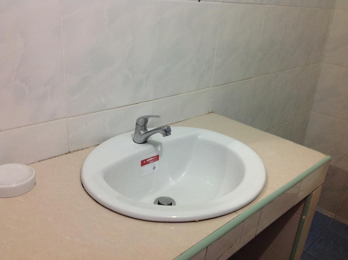 Bambus Motel Bãi biển Jomtien Ngoại thất bức ảnh
